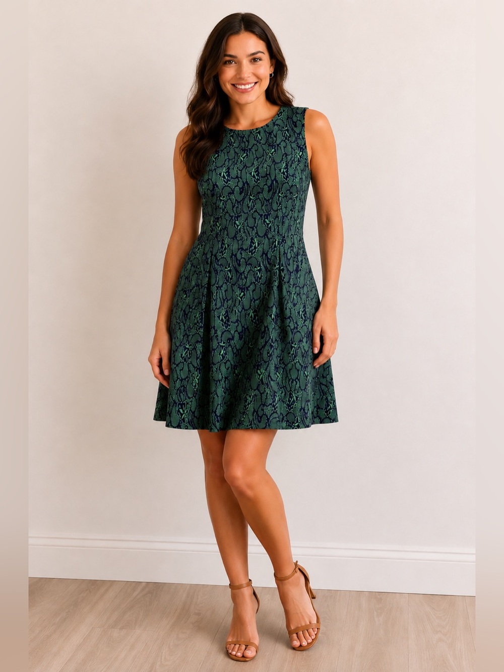 Forever 21 Navy and Emerald Green Sleeveless Fit-and-Flare Dress